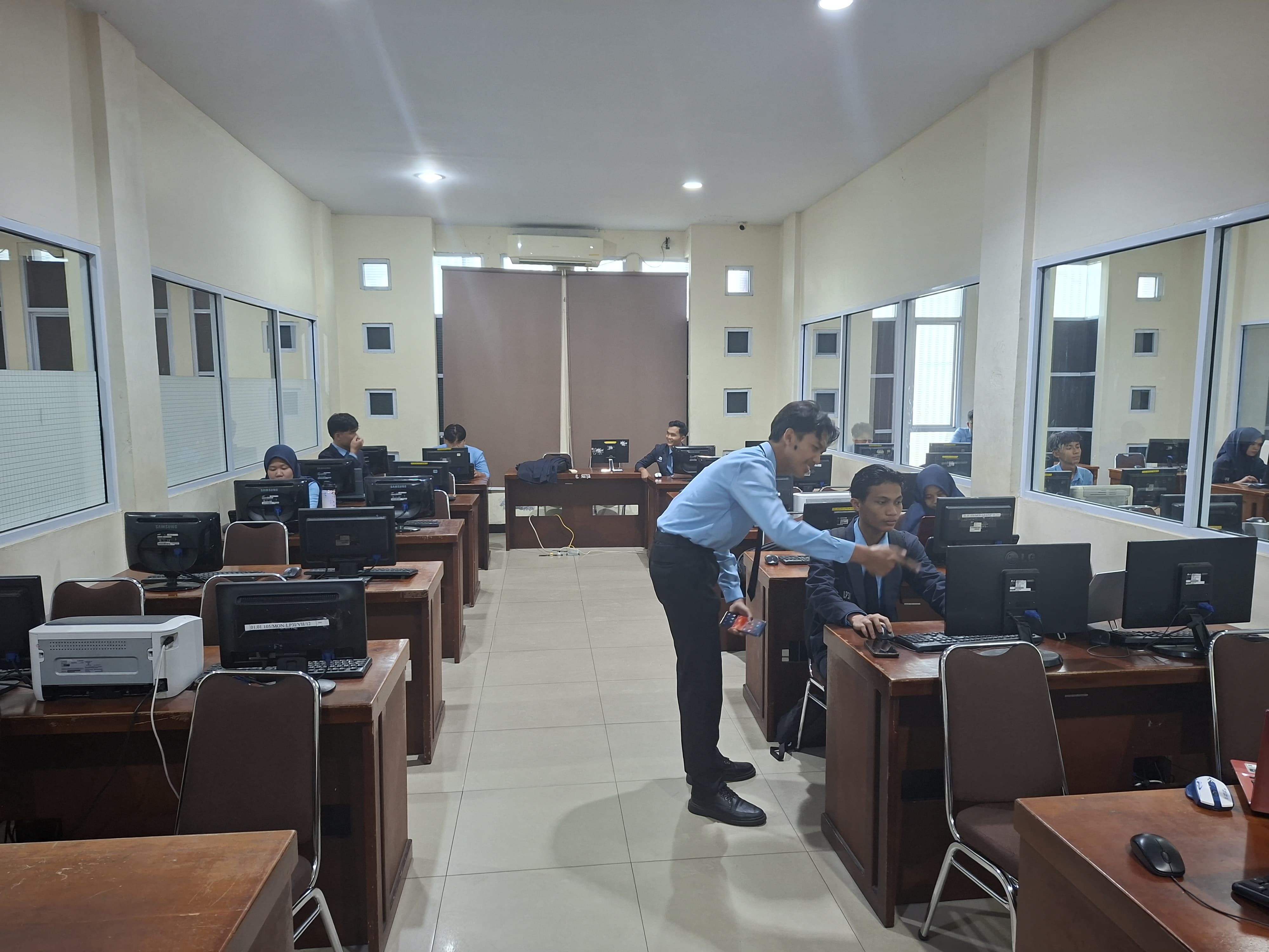 Pertemuan 3 Kegiatan LCC Web Design